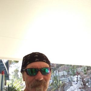 Meet your Posher, Lanny